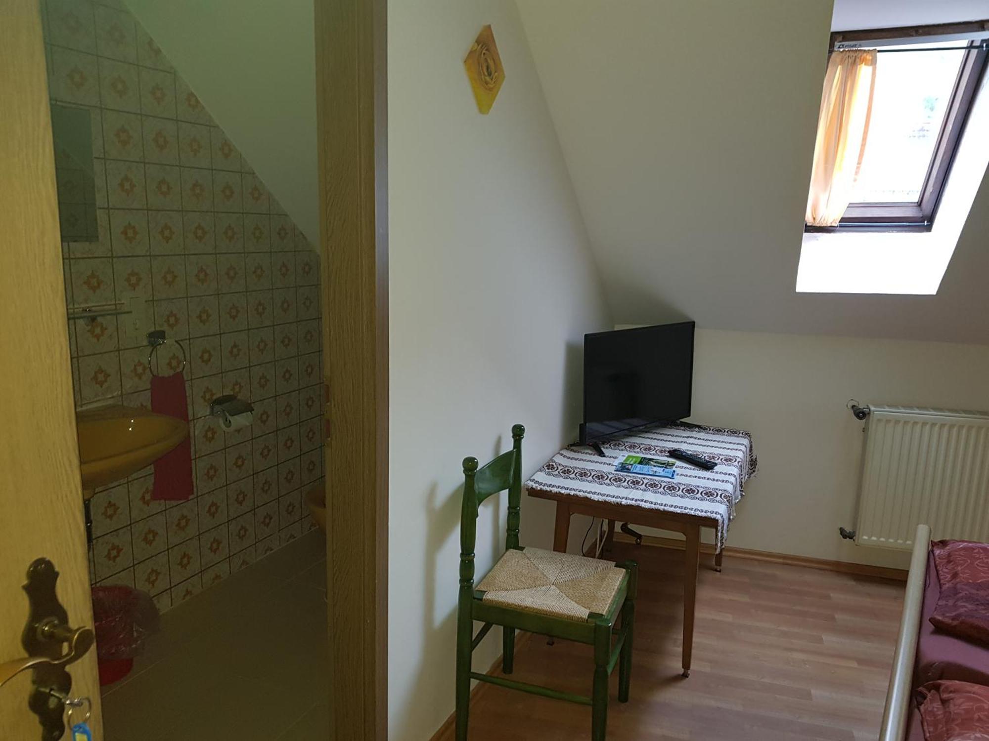 Pension-Puttlachtal Pottenstein Chambre photo