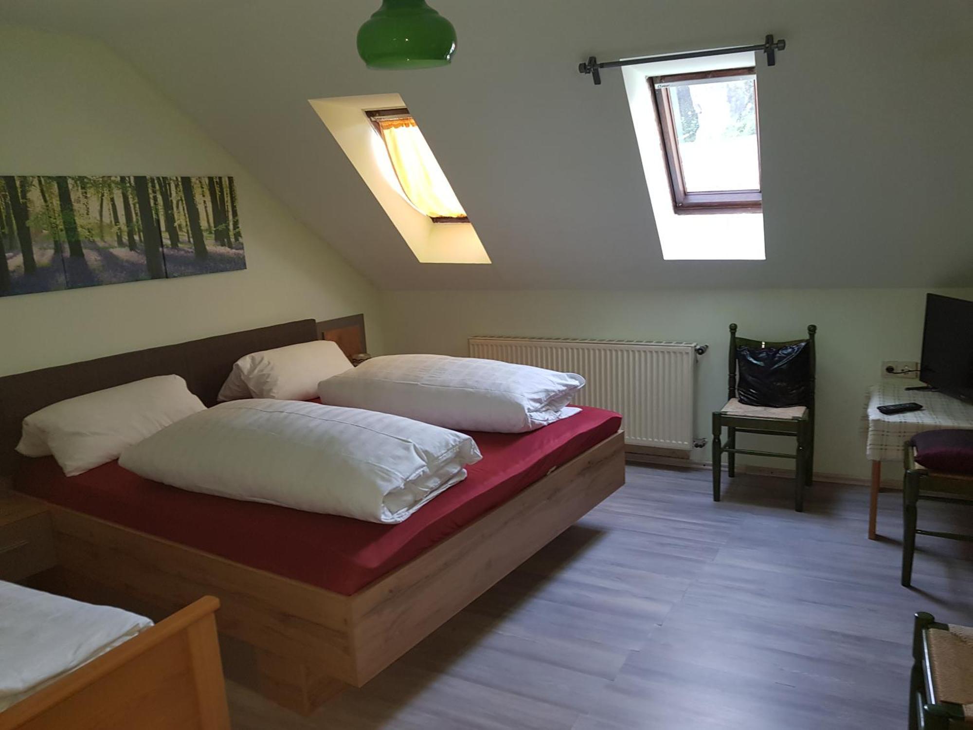 Pension-Puttlachtal Pottenstein Chambre photo